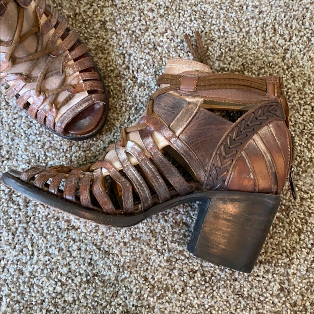 Free bird bootie
